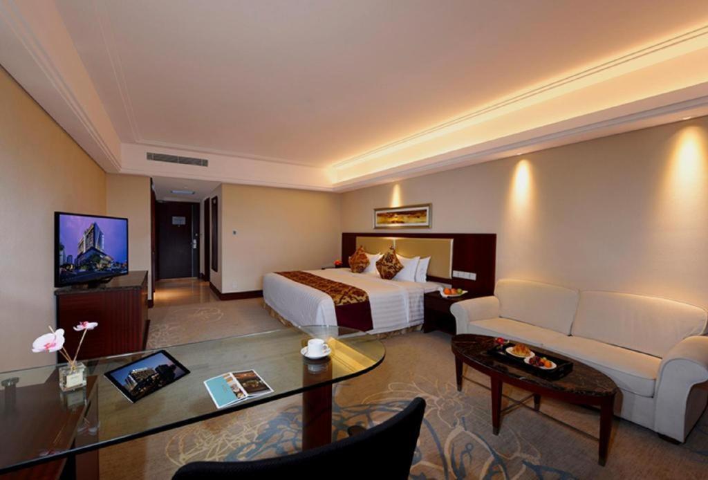 Shuguang International Hotel Kunshan Kunshan  Buitenkant foto