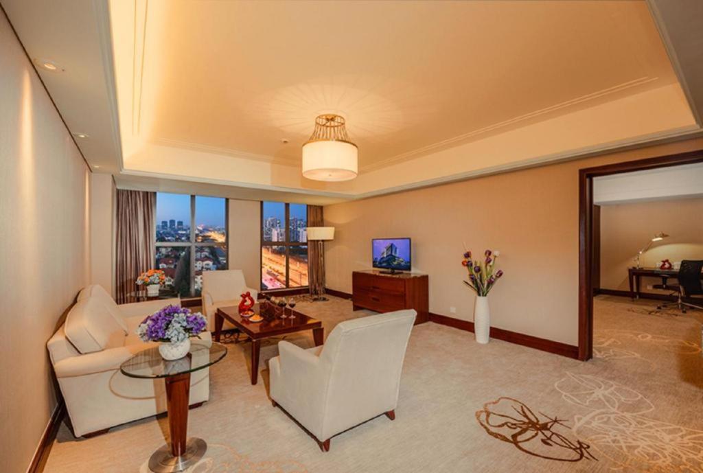 Shuguang International Hotel Kunshan Kunshan  Buitenkant foto